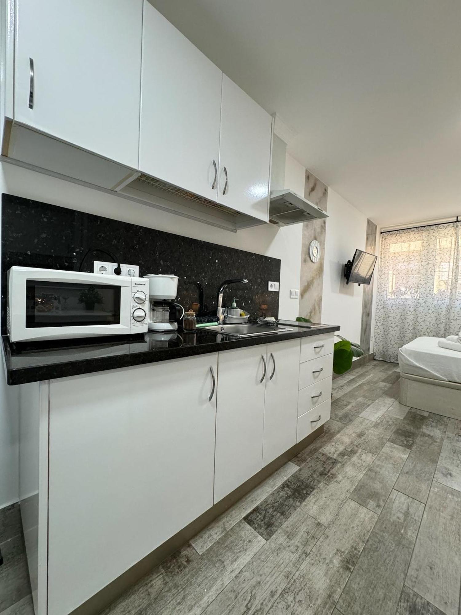 Jara Apartments ! Málaga Eksteriør billede